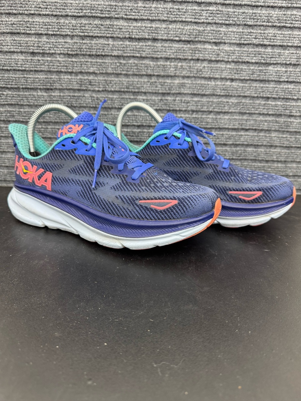 Hoka Clifton 9 Women’s 7B